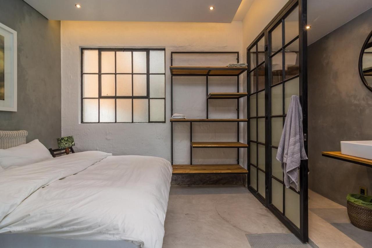 12 Decades Art Hotel Γιοχάνεσμπουργκ Εξωτερικό φωτογραφία